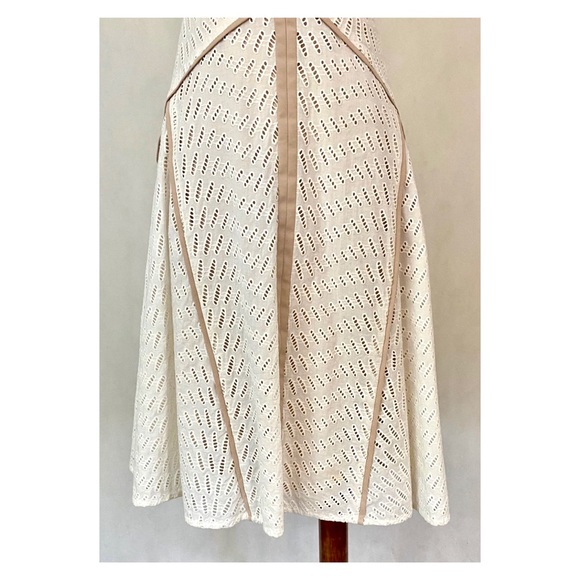 Vince Camuto Sleeveless Embroidered Eyelet Dress - Picture 3 of 11